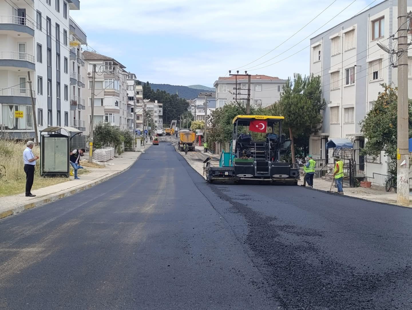 ÇINARCIK’TA ASFALAT ATAĞI