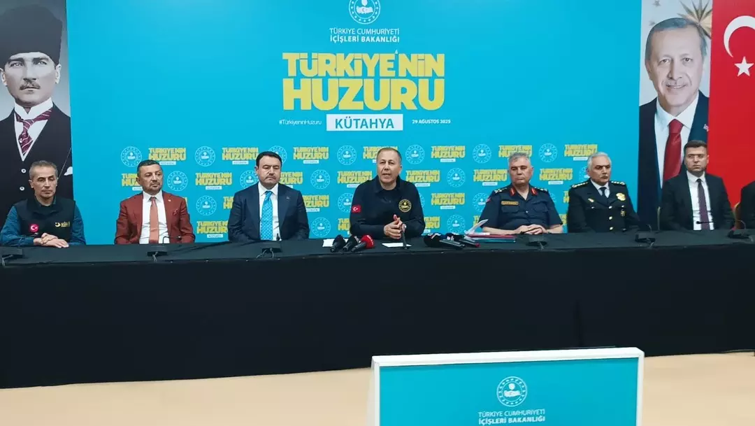 ÜLKESİNE GÖNÜLLÜ GERİ DÖNÜŞ YAPAN SURİYELİ SAYISI AÇIKLANDI!