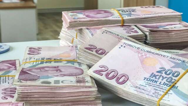 EN DÜŞÜK MEMUR MAAŞI 47 BİN 522 LİRAYA YÜKSELDİ