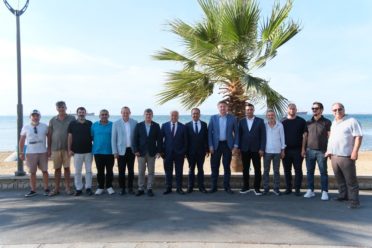 CHP MİLLETVEKİLLERİ ÇİFTLİKKÖY’DE