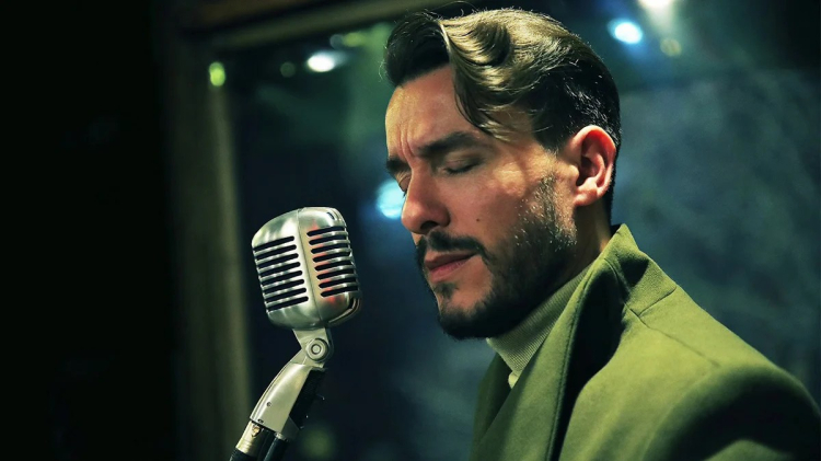 CEM ADRİAN, YALOVA’YA KONSER İÇİN GELİYOR