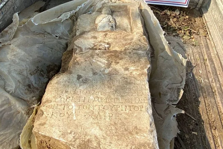 YALOVA’DA 1900 YILLIK MEZAR TAŞI ELE GEÇİRİLDİ.. 1 GÖZALTI