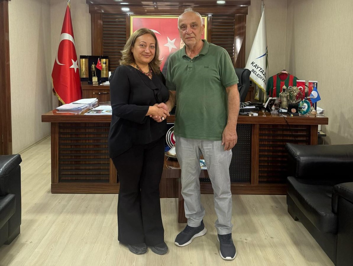 KAYTAZDERE'DE ''MECLİS DEĞİŞİMİ''.. CHP'Lİ ÖZCAN, SAĞLIK SORUNLARI NEDENİYLE İSTİFA ETTİ