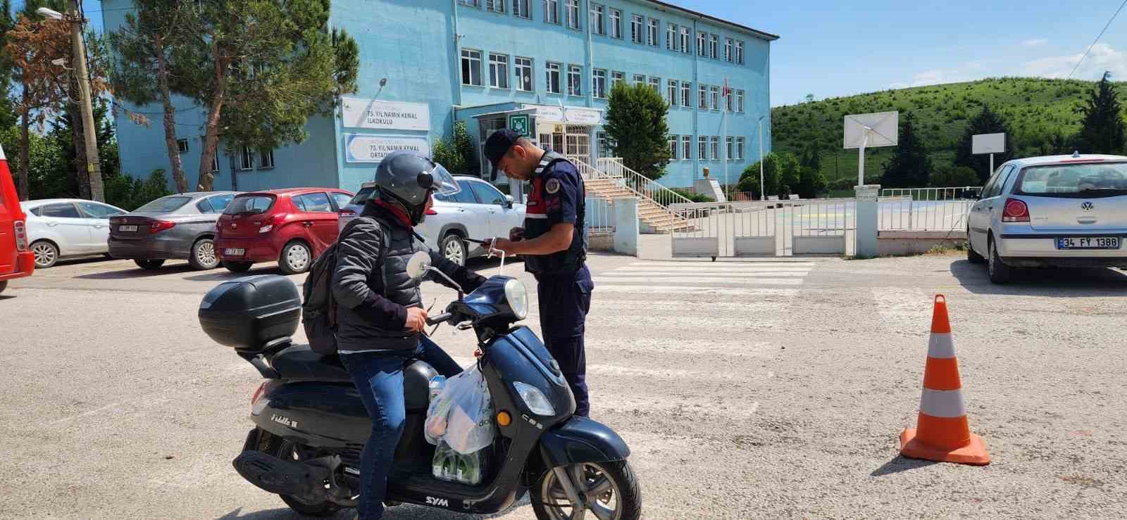 YALOVA’DA YENİ EĞİTİM YILI İÇİN GÜVENLİK TEDBİRLERİ ALINDI