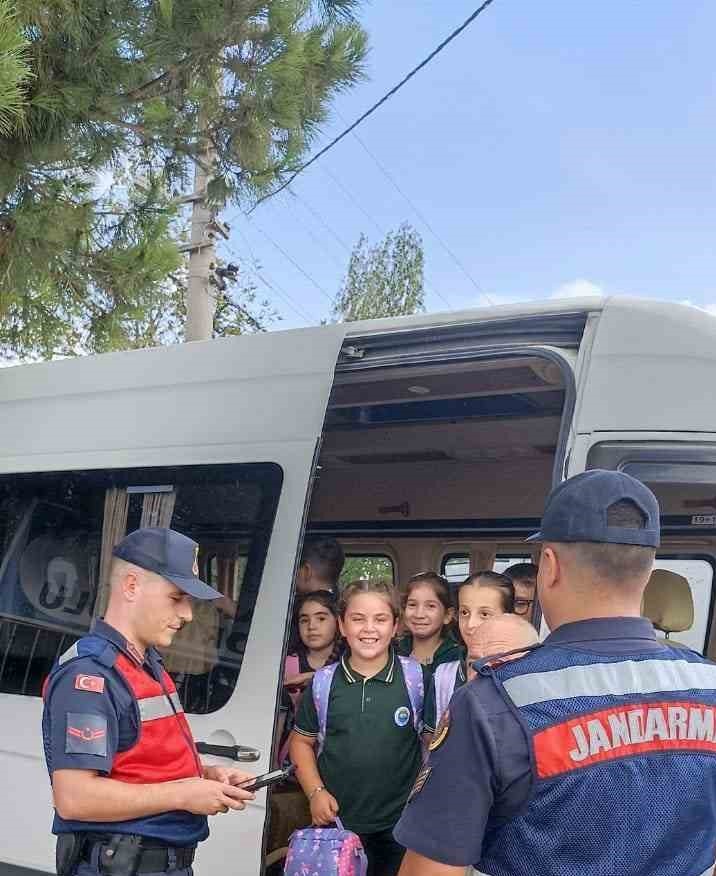 YALOVA'DA YENİ EĞİTİM YILI İÇİN GÜVENLİK TEDBİRLERİ ALINDI