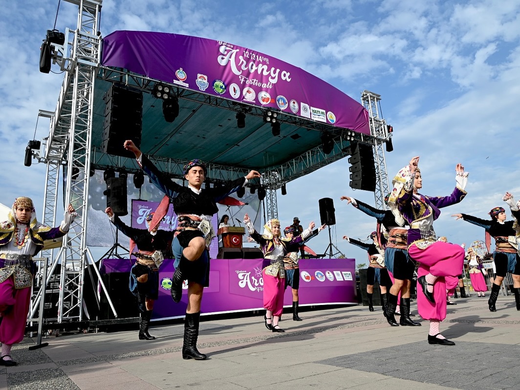 YALOVA 2. ARONYA FESTİVALİ BAŞLADI