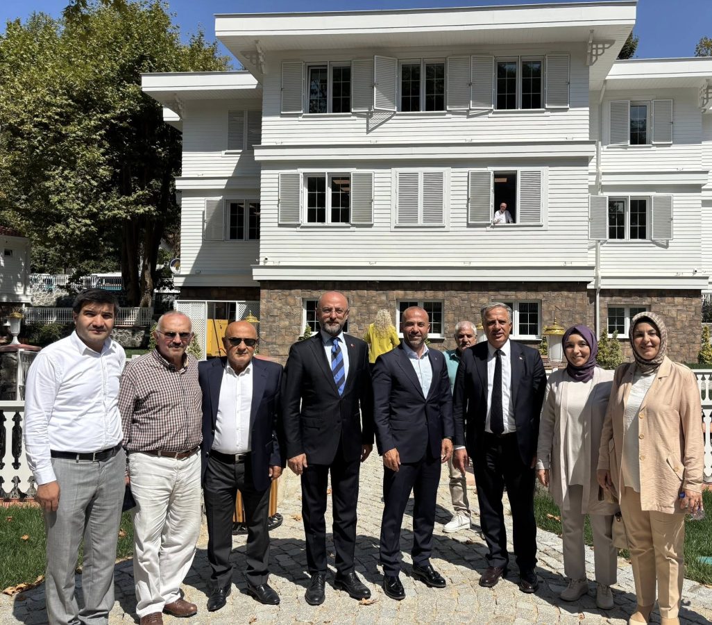 BAŞKAN GÜÇLÜ:“SAHADA OLMANIN, VATANDAŞLARIMIZLA YÜZ YÜZE OLMANANIN YERİNİ HİÇBİR ŞEY TUTMAZ”