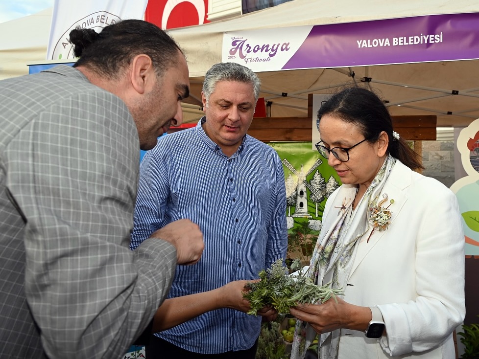 YALOVA 2. ARONYA FESTİVALİ BAŞLADI
