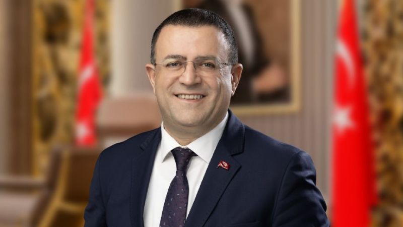 BÜYÜKŞEHİR YARIŞI KIZIŞTI: CHP'Lİ BAŞKANLAR TAKİBİ BIRAKTI