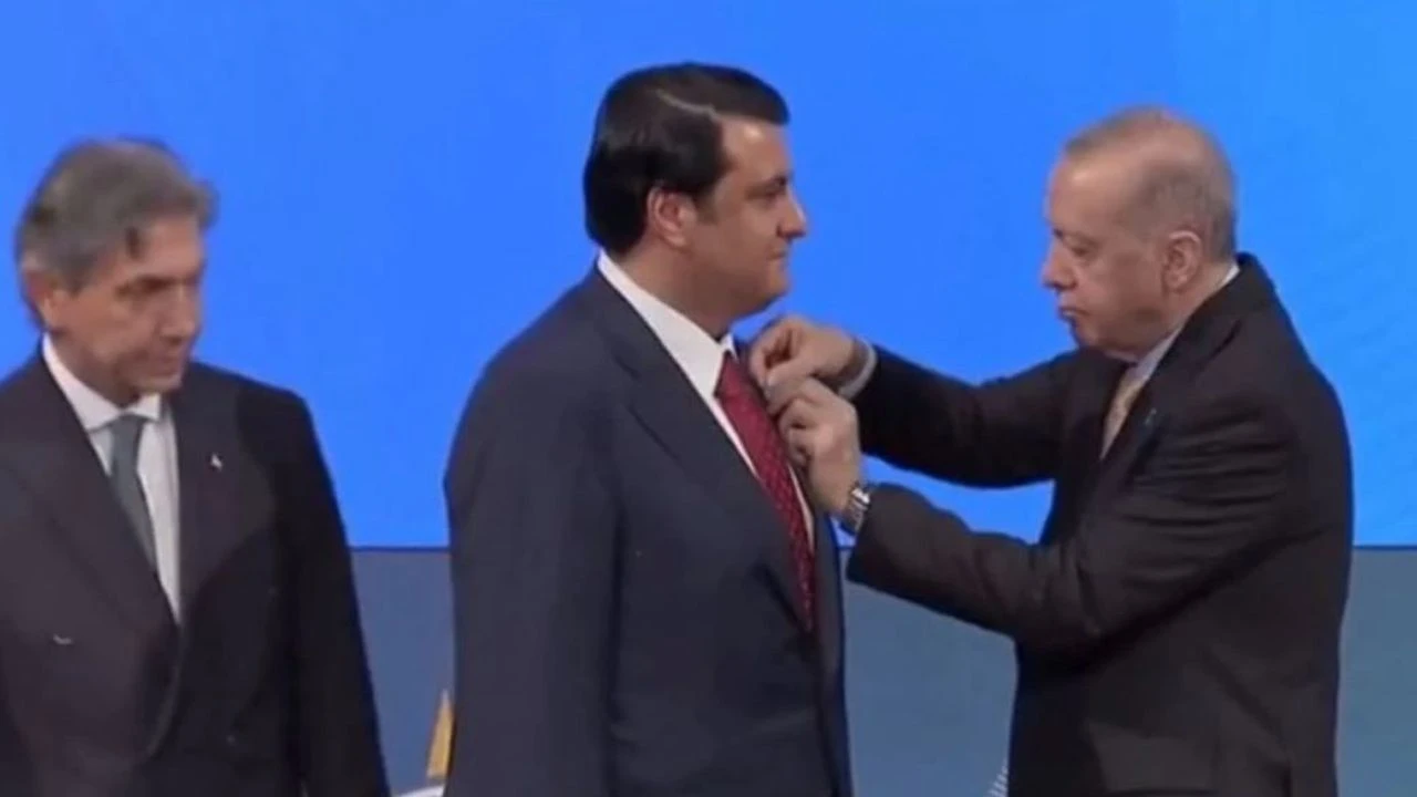CHP’DEN, AK PARTİ’YE GEÇEN BAŞKANIN GİZLİ HESABI ORTAYA ÇIKTI!