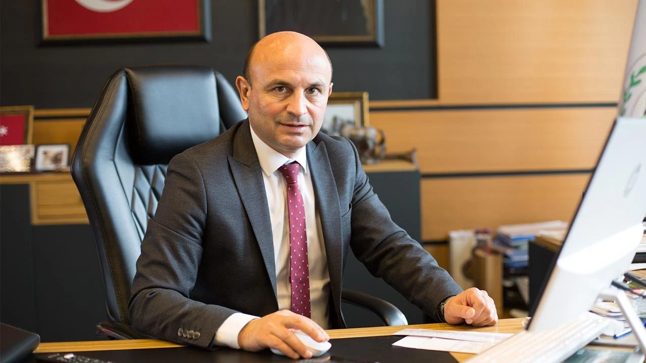 EFSANE BAŞKAN ORAL, MEVLİT KANDİLİNİ KUTLADI