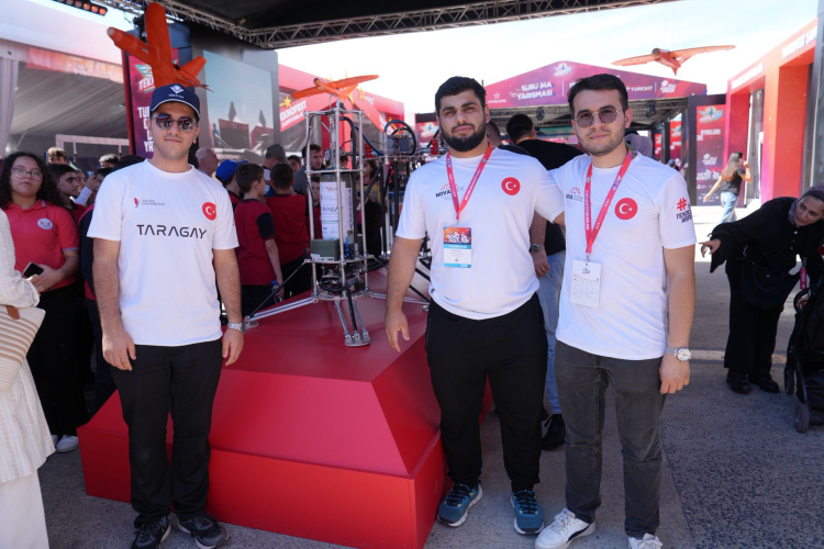 YALOVA ÜNİVERSİTE ÖĞRENCİLERİ, TEKNOFEST 2025 FİNALLERİNDE!