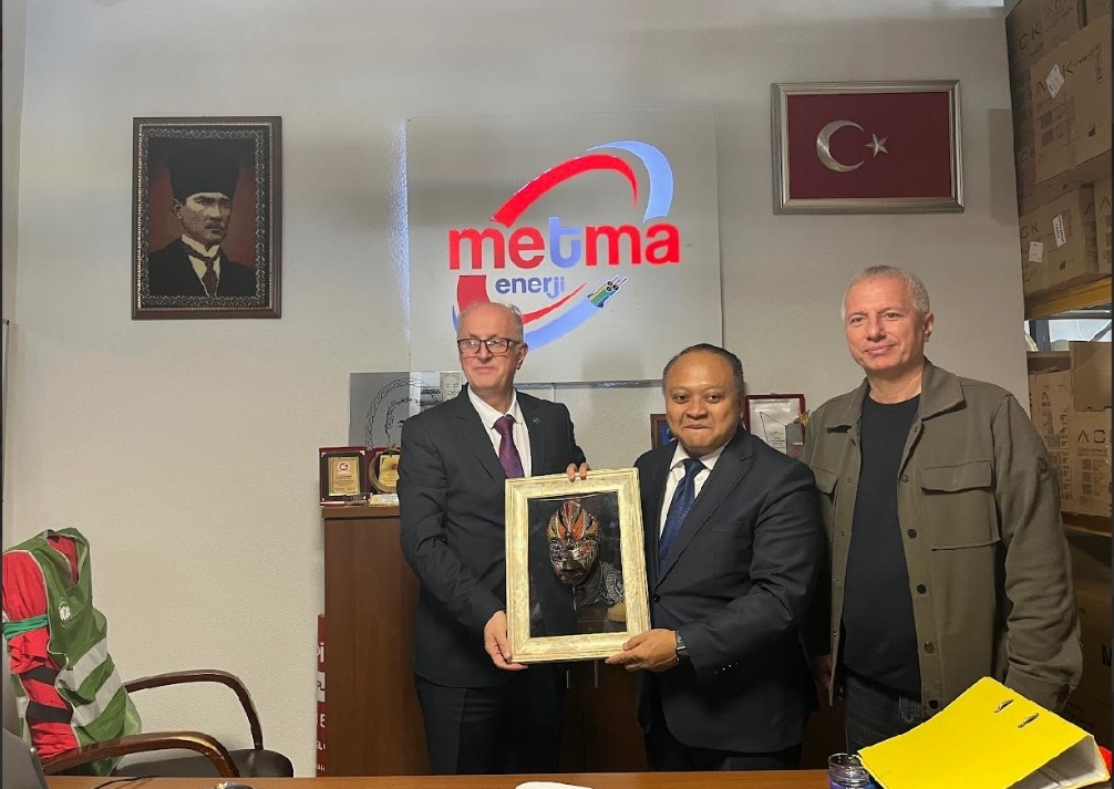 ENDONEZYA ANKARA BÜYÜKELÇİSİ PURNAMA’DAN METMA ENERJİ’YE ZİYARET
