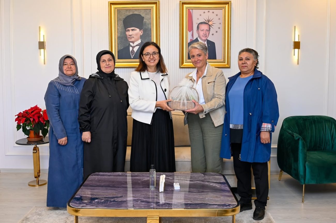 KOCADERE KADIN KOOPERATİFİ’NDEN VALİ KAYA’YA ZİYARET