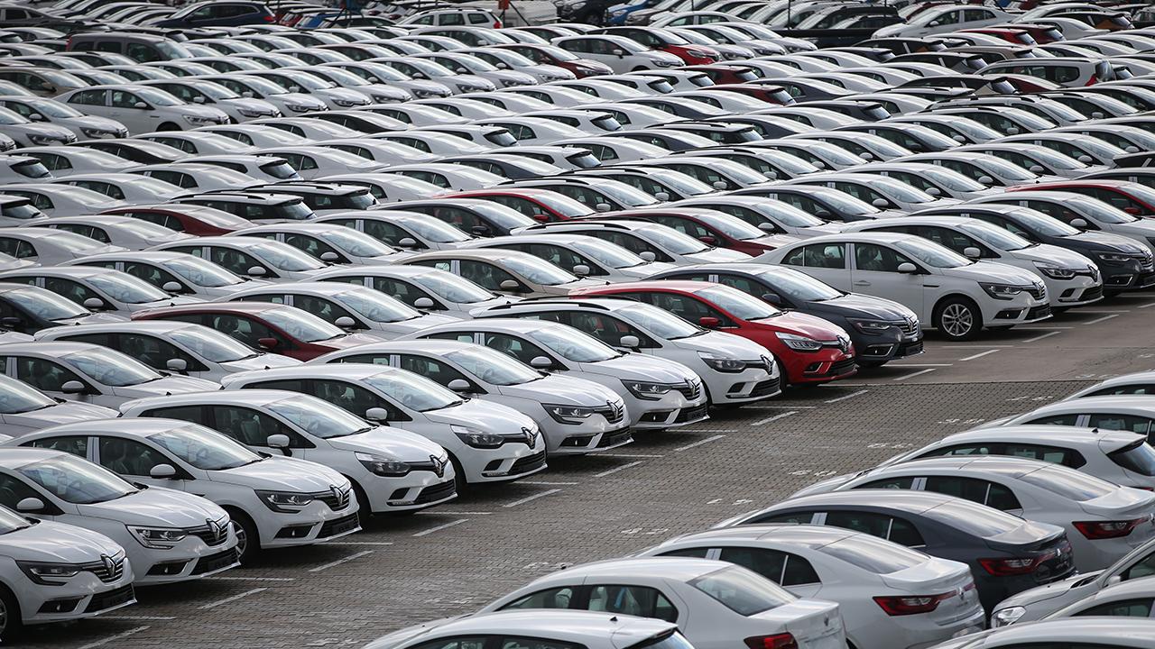 OTOMOBİL SATIŞLARINDA DÜŞÜŞ: TRAFİĞE KAYITLI TAŞIT SAYISI YÜZDE 7,6 AZALDI