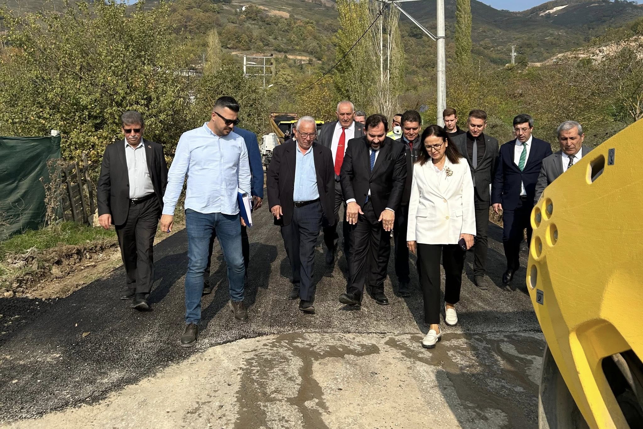 SUGÖREN KÖYÜNDE ASFALT ÇALIŞMASI