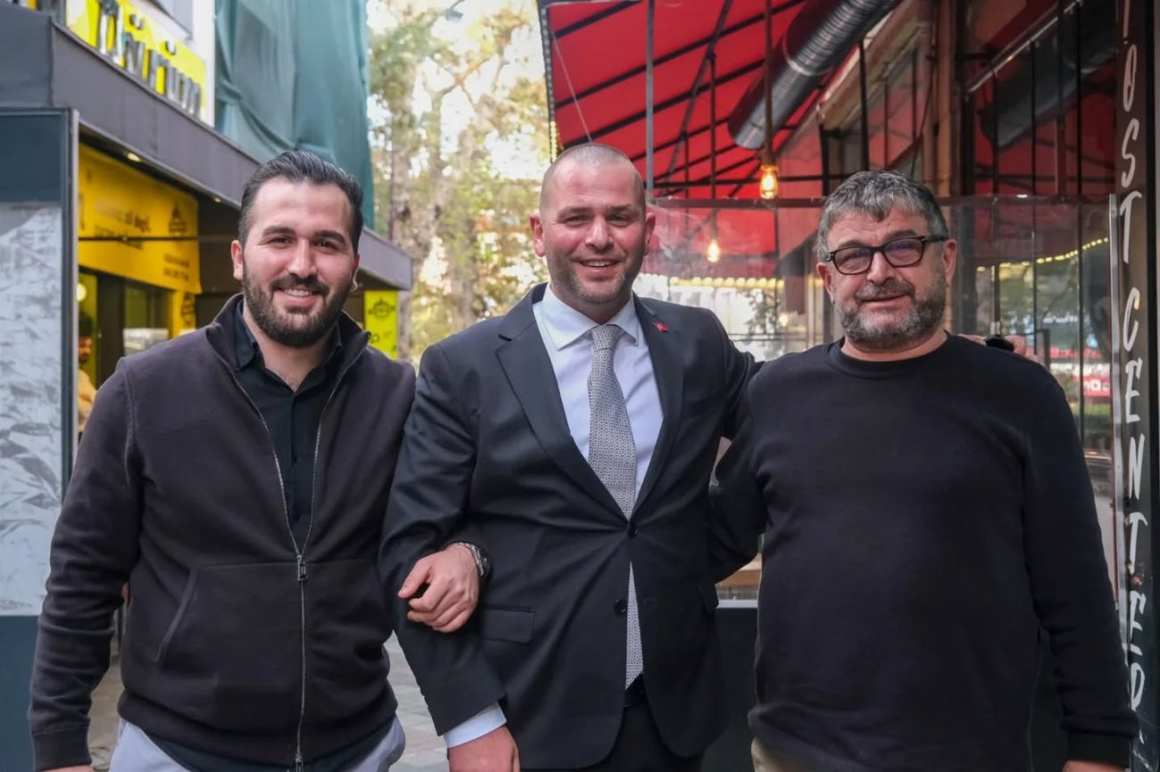 YESO BAŞKAN ADAYI OKTAY İLHAN, ESNAF ZİYARETLERİNE HIZ KESMEDEN DEVAM EDİYOR