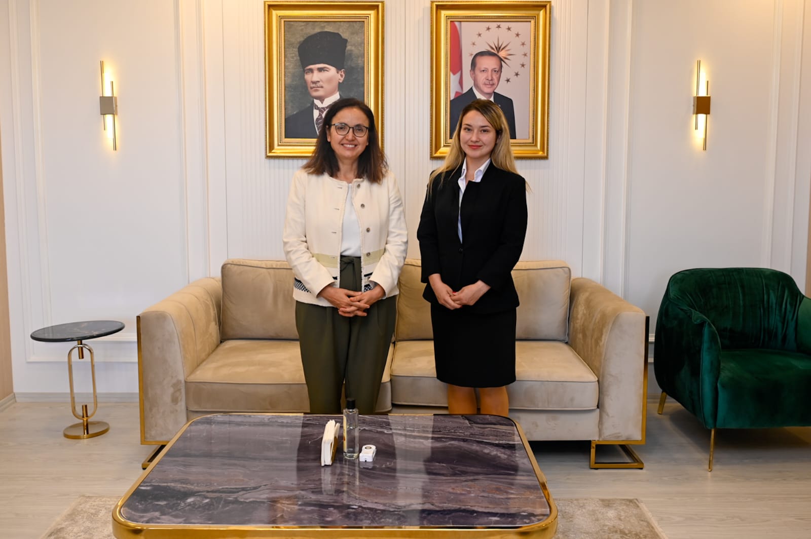 BAŞARILI KOŞUCU NUMANOĞLU’NDAN VALİ KAYA’YA ZİYARET