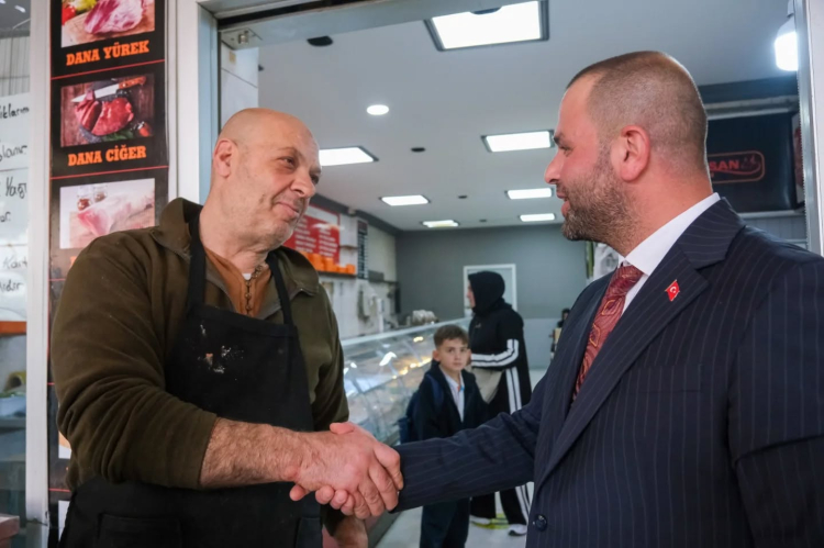 BAŞKAN ADAYI İLHAN:“ÇALMADIK KAPI, SIKILMADIK EL BIRAKMAYACAĞIZ”