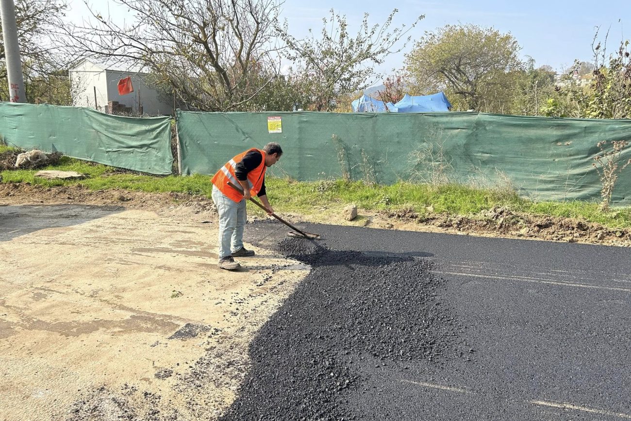 SUGÖREN KÖYÜNDE ASFALT ÇALIŞMASI