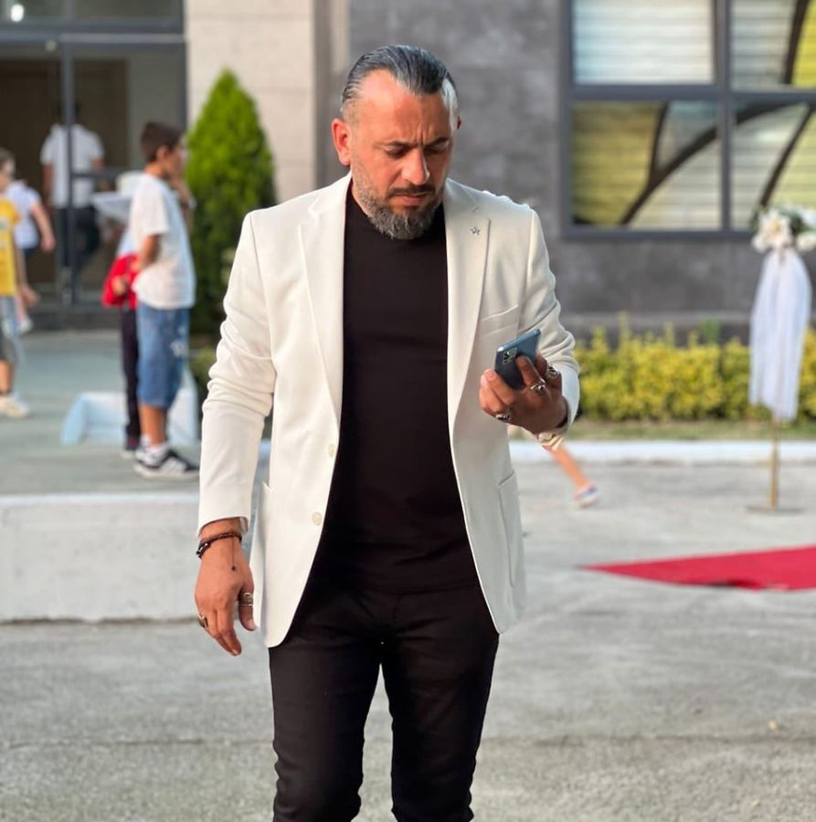 46 YAŞINDAKİ İŞ İNSANI RAHMAN OLGUN, MEZARLIKTA ÖLÜ BULUNDU 3 46 YAŞINDAKİ İŞ İNSANI RAHMAN OLGUN, MEZARLIKTA ÖLÜ BULUNDU