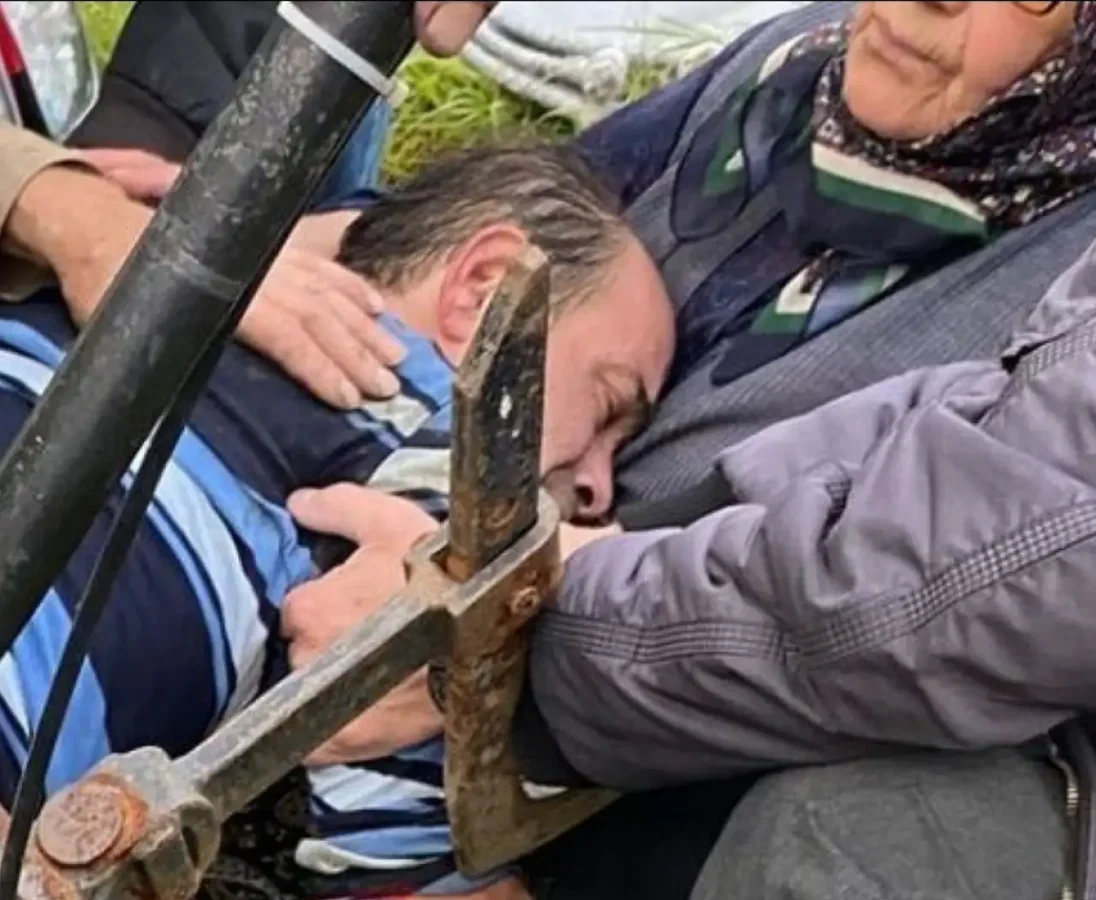 KARAMÜRSEL’DE FECİ KAZA!.. 55 YAŞINDAKİ ADAM AĞIR YARALANDI! 2 KARAMÜRSEL’DE FECİ KAZA!.. 55 YAŞINDAKİ ADAM AĞIR YARALANDI!