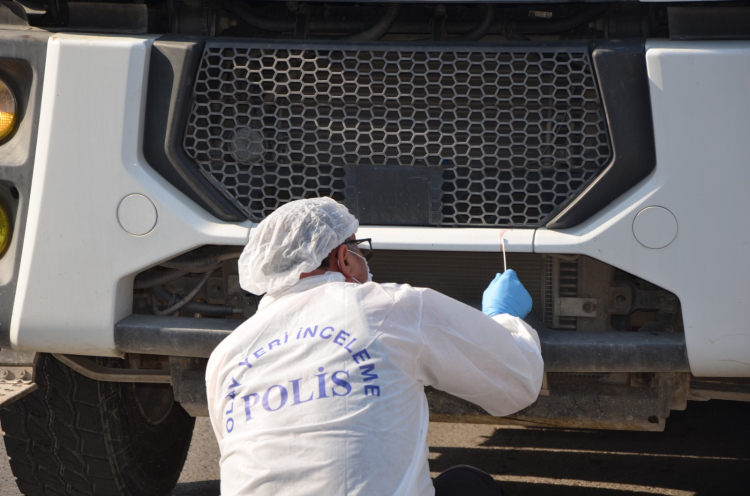 YALOVA MERKEZDE FECİ KAZA.. 86 YAŞINDAKİ KADIN HAYATINI KAYBETTİ 2 YALOVA MERKEZDE FECİ KAZA.. 86 YAŞINDAKİ KADIN HAYATINI KAYBETTİ