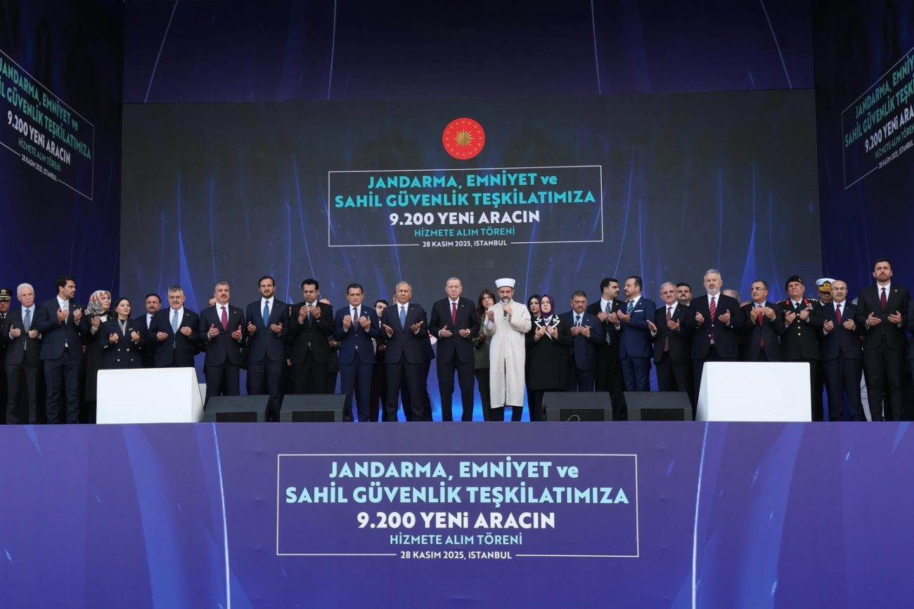 CUMHURBAŞKANI ERDOĞAN'IN KATILIMIYLA YALOVA’YA 45 YENİ GÜVENLİK ARACI TAHSİS EDİLDİ