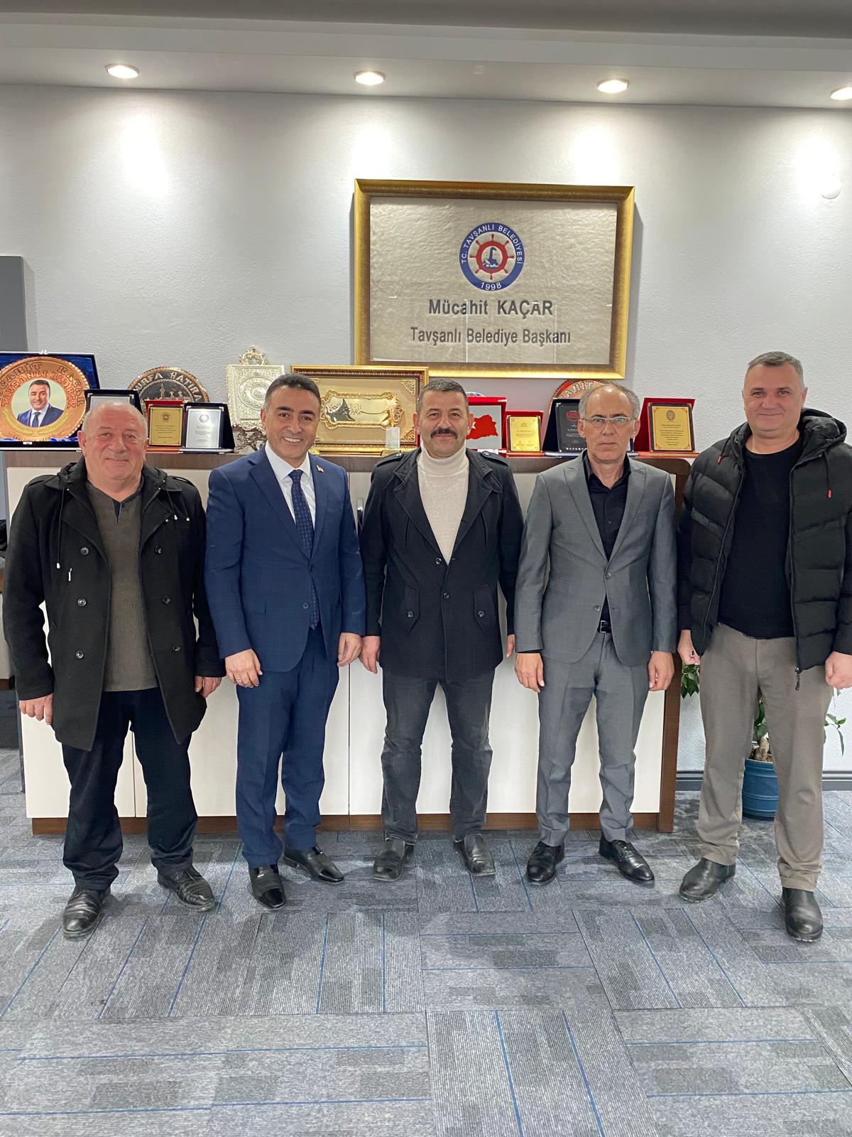 BAŞKAN ADAYI AYYILDIZ’DAN BİR DİZİ ZİYARET