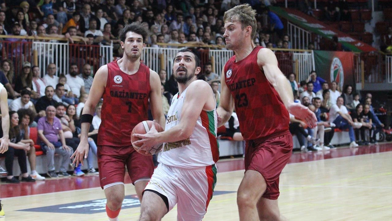 YALOVA SPOR'LU OYUNCULARDAN AÇIKLAMA.. "ORBAY TUNA TARAFINDAN VERİLEN SÖZLER TUTULMADI" 3 YALOVA SPOR'LU OYUNCULARDAN AÇIKLAMA.. "ORBAY TUNA TARAFINDAN VERİLEN SÖZLER TUTULMADI"