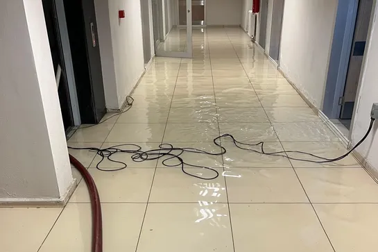 YALOVA’DA AİLE SAĞLIĞI MERKEZİ SU İÇİNDE KALDI!