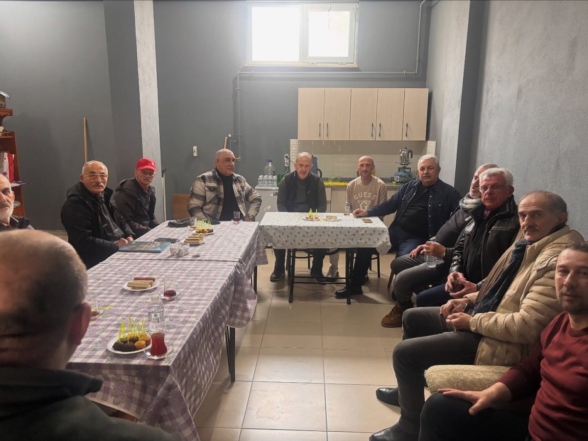 ALTINOVA’DA RİZELİLER DERNEĞİ KURULDU.. KURUCU BAŞKAN ERCAN REYHAN OLDU