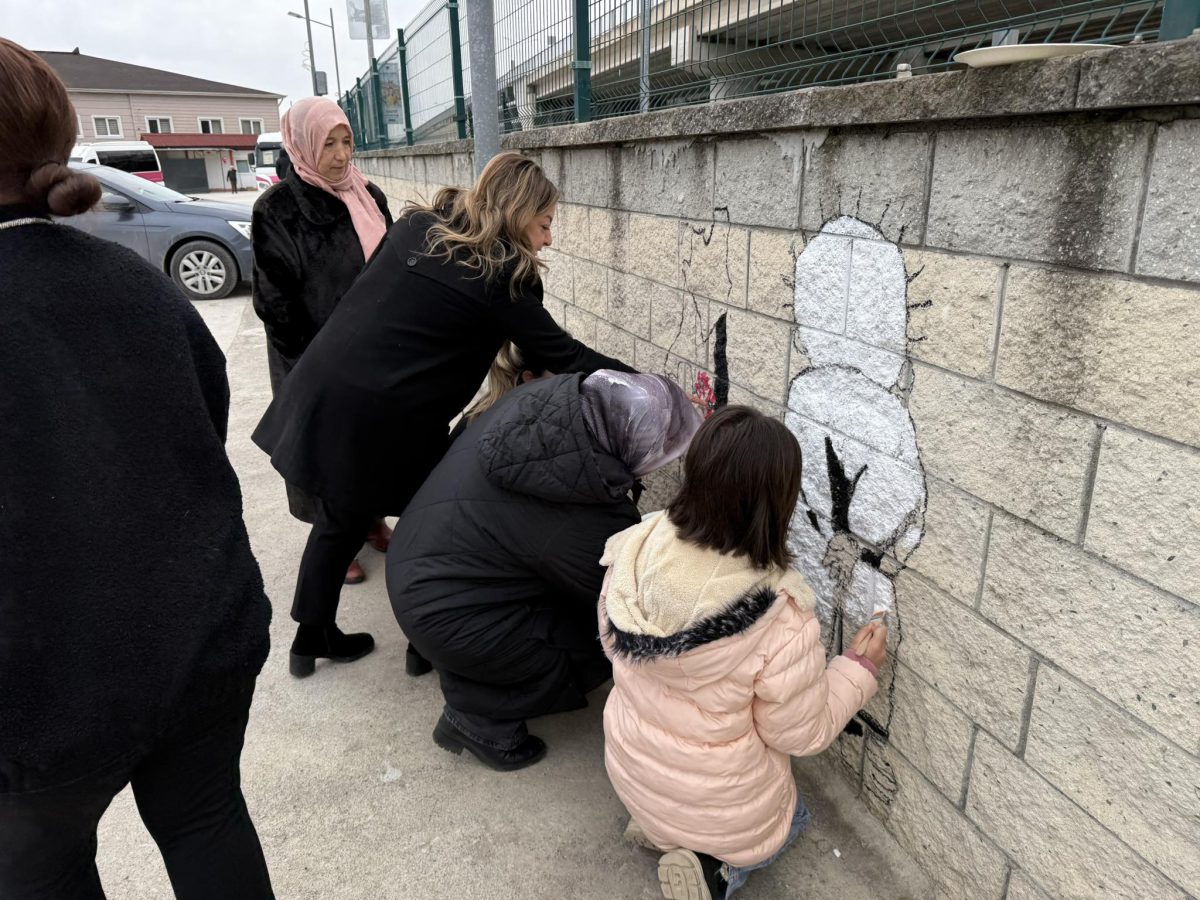 AK PARTİ YALOVA KADIN KOLLARI’NDAN FİLİSTİN’E ANLAMLI DESTEK 4 AK PARTİ YALOVA KADIN KOLLARI’NDAN FİLİSTİN’E ANLAMLI DESTEK