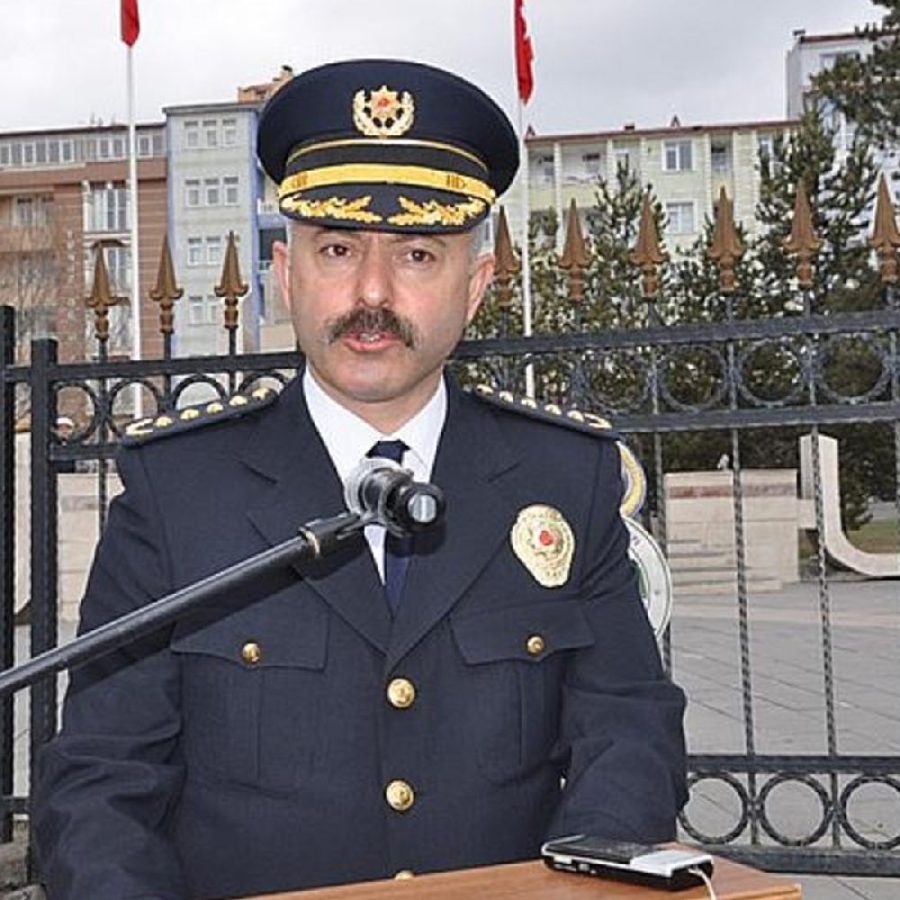 YALOVA İL EMNİYET MÜDÜRÜ DEĞİŞTİ.. ÜMİT BİTİRİK MERKEZE ALINDI, YILMAZ DELEN ATANDI!