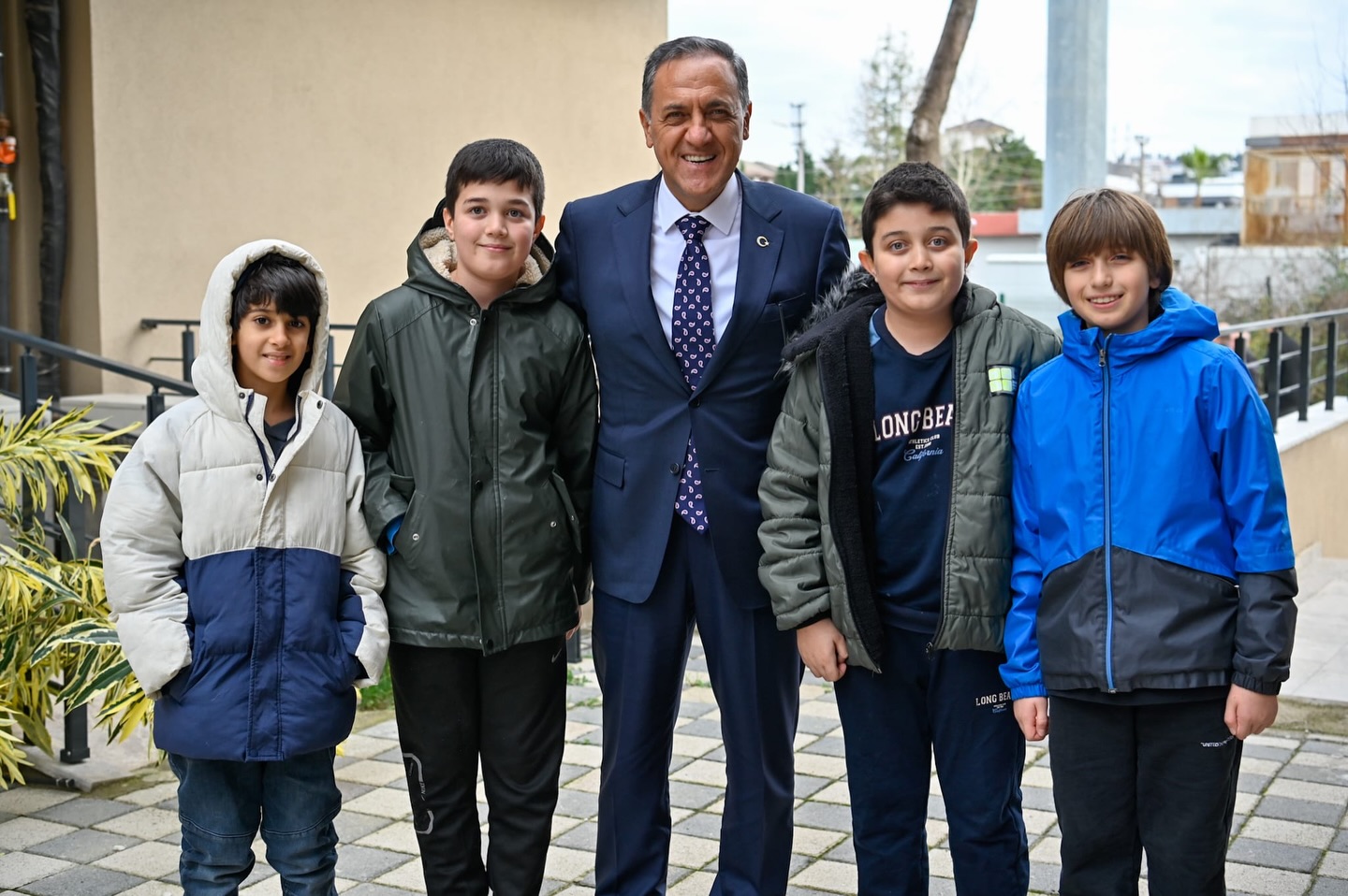 VALİ DR. AHMET USTA, SOKAKLARA İNDİ