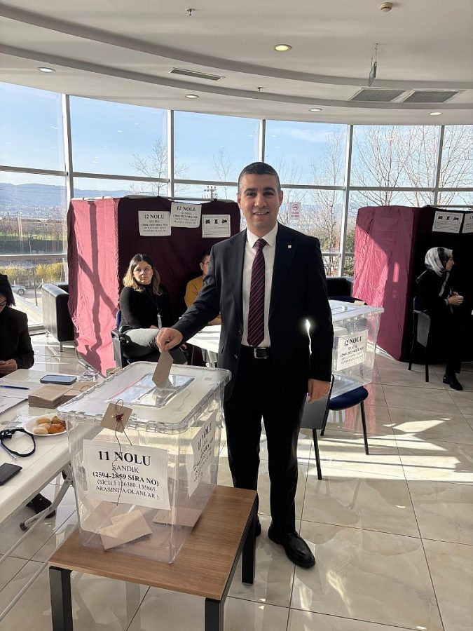 İNŞAAT MÜHENDİSLERİ ODASI KOCAELİ ŞUBESİ YÖNETİMİNE KARAMÜRSELLİ AKYILDIZ YENİDEN SEÇİLDİ