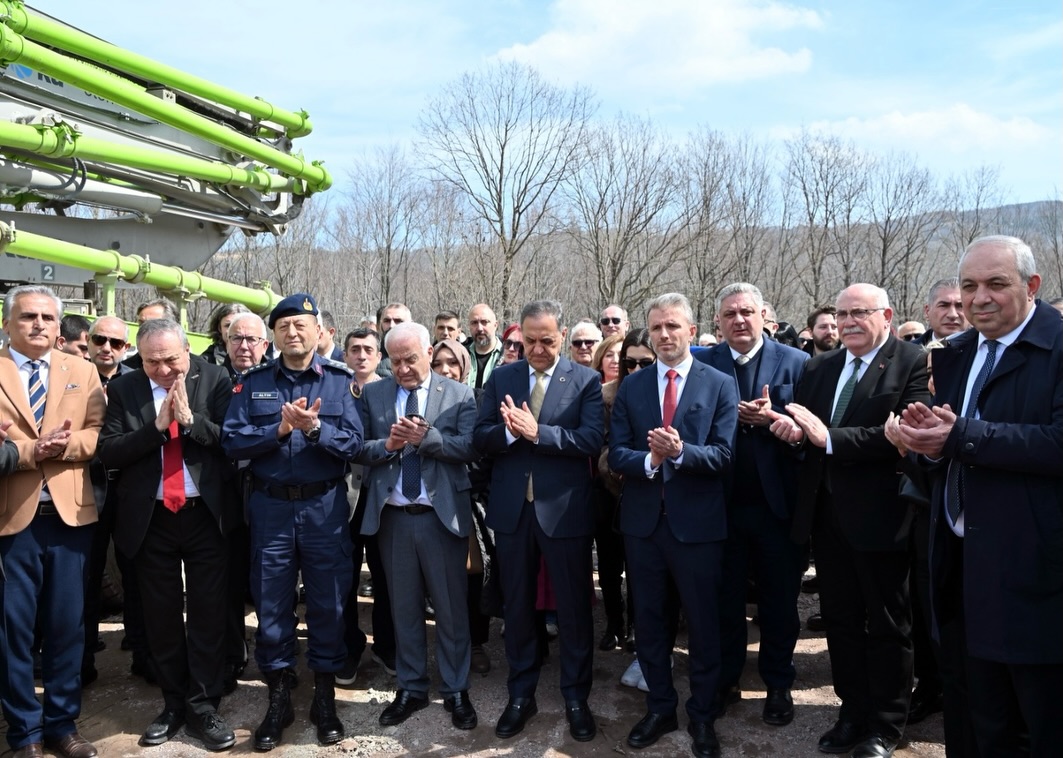 YALOVA’DA DEV YATIRIM DEFNE EKOLOJİK ORMAN PARKI’NIN TEMELİ ATILDI