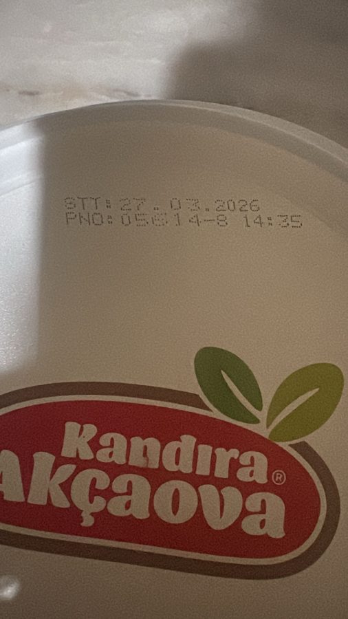 ALTINOVA'DA MARKETTEN ALINAN YOĞURT KÜFLÜ ÇIKTI!