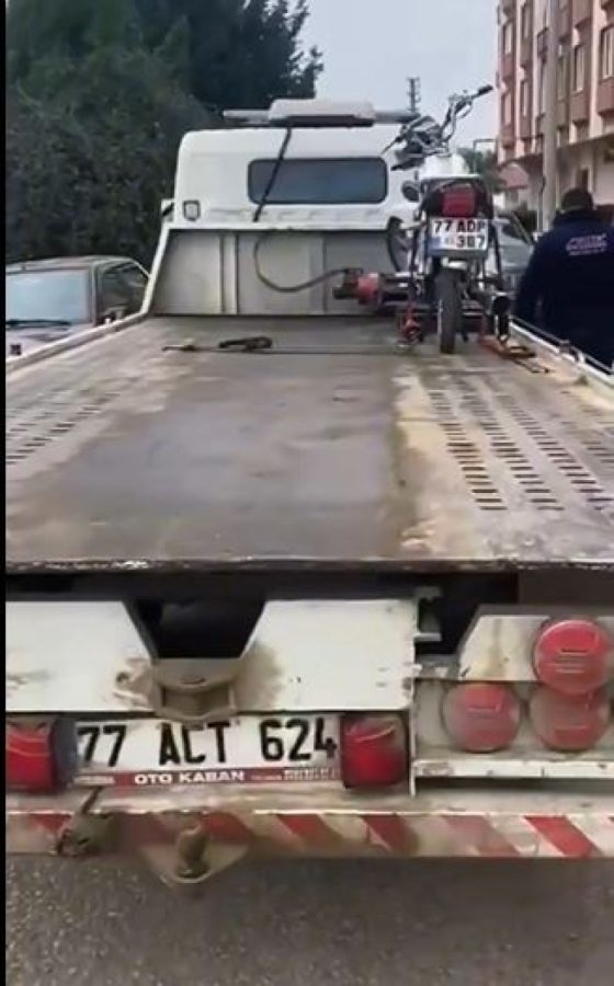 TRAFİKTE AKROBASİ YAPTI, SOSYAL MEDYADA PAYLAŞTI: JANDARMA CEZAYI KESTİ 5 TRAFİKTE AKROBASİ YAPTI, SOSYAL MEDYADA PAYLAŞTI: JANDARMA CEZAYI KESTİ