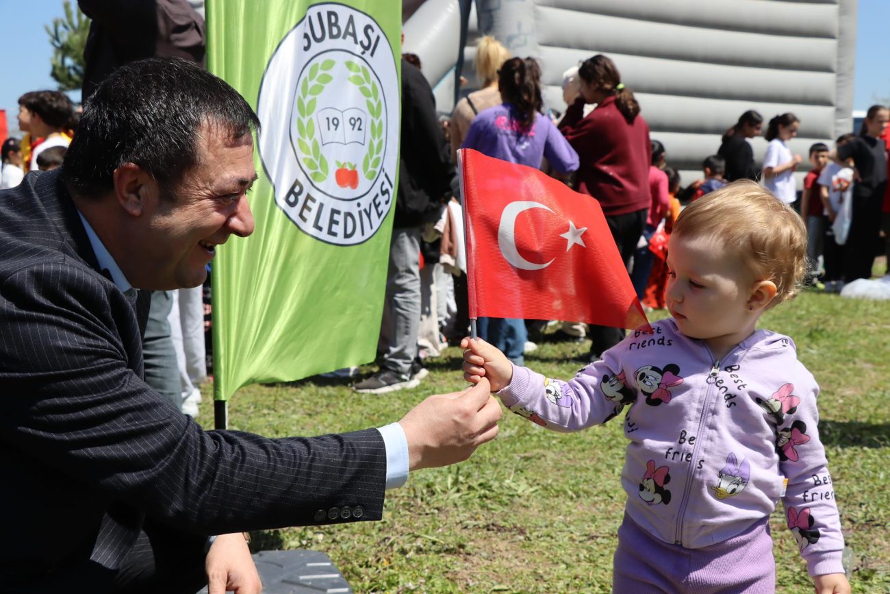 SUBAŞI’NDA MİNİKLER ÇOCUK ŞENLİĞİNDE BAYRAMI DOYASIYA YAŞADI