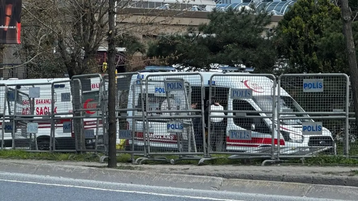 BAKAN GÜRLEK DUYURDU: 34 İLDE DEAŞ OPERASYONU, 198 ŞÜPHELİ GÖZALTINDA 2 BAKAN GÜRLEK DUYURDU: 34 İLDE DEAŞ OPERASYONU, 198 ŞÜPHELİ GÖZALTINDA