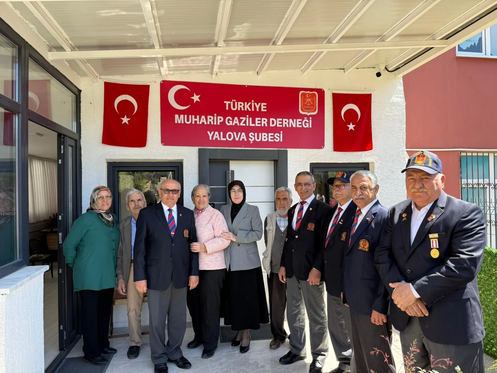 VEKİL AKYOL’DAN ŞEHİTLER HAFTASI’NDA ANLAMLI ZİYARETLER