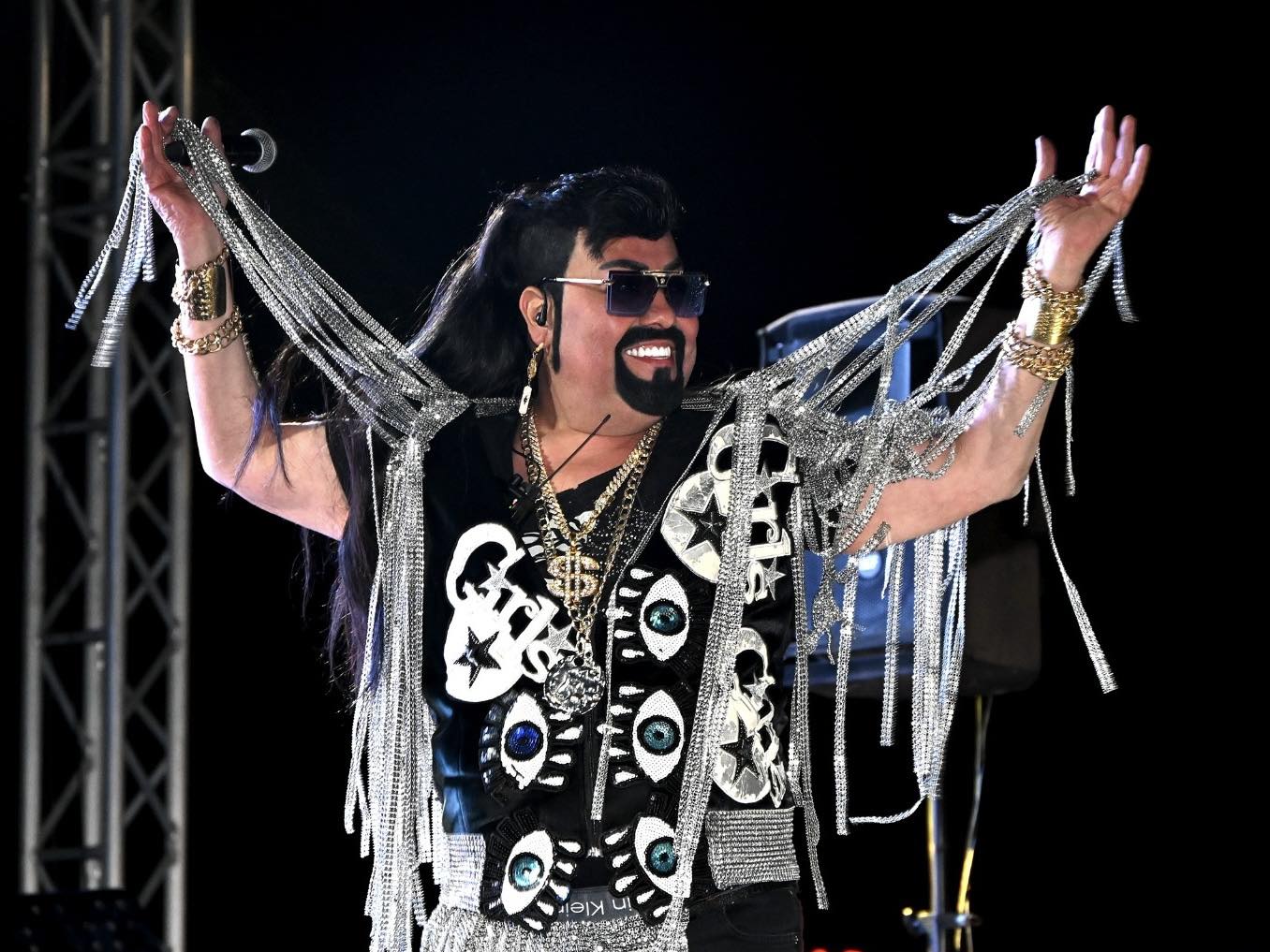 YALOVA’DA ROMANLAR GÜNÜ COŞKUSU: MEYDANLAR RENK, MÜZİK VE DAYANIŞMAYLA DOLDU