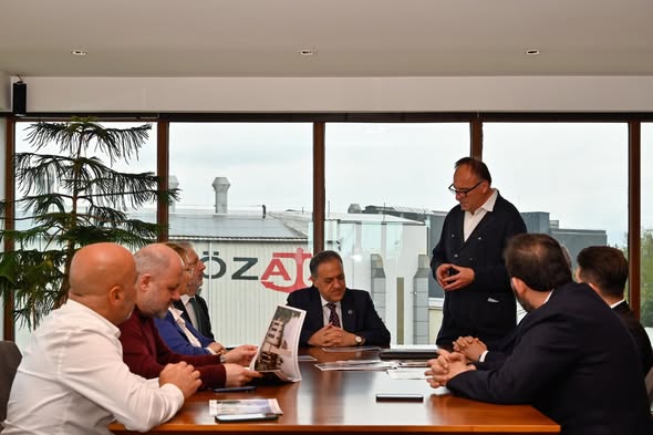 ‘ÖZDEMİR ATASEVEN CAMİİ’ İÇİN PROTOKOL İMZALANDI 2 ‘ÖZDEMİR ATASEVEN CAMİİ’ İÇİN PROTOKOL İMZALANDI