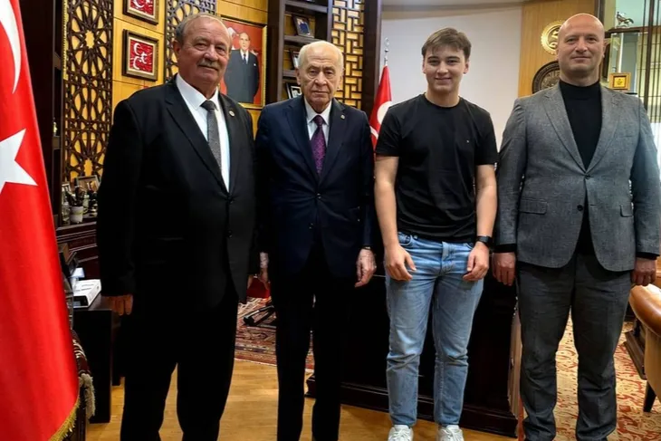 BAŞKAN TEMEL, MHP GENEL BAŞKANI DEVLET BAHÇELİ’Yİ ZİYARET ETTİ