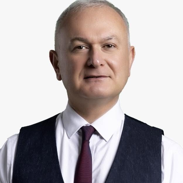 KARAMÜRSEL BELEDİYE BAŞKANI AHMET ÇALIK İDDİALARA CEVAP VERECEK Mİ? 3 KARAMÜRSEL BELEDİYE BAŞKANI AHMET ÇALIK İDDİALARA CEVAP VERECEK Mİ?