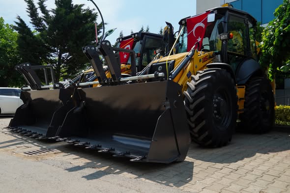 ARMULU BELEDİYESİ ARAÇ FİLOSUNU GÜÇLENDİRDİ