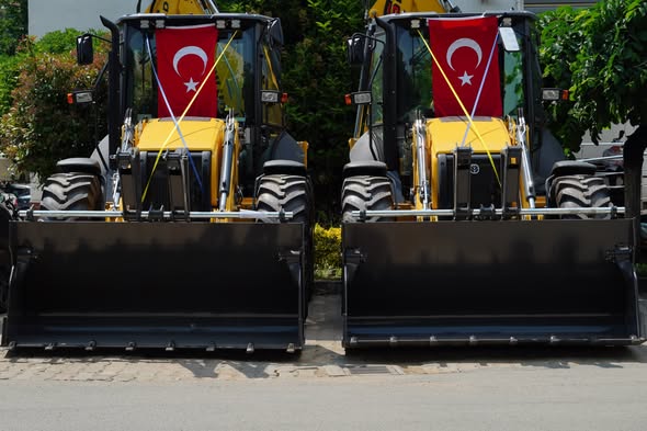 ARMULU BELEDİYESİ ARAÇ FİLOSUNU GÜÇLENDİRDİ 3 ARMULU BELEDİYESİ ARAÇ FİLOSUNU GÜÇLENDİRDİ