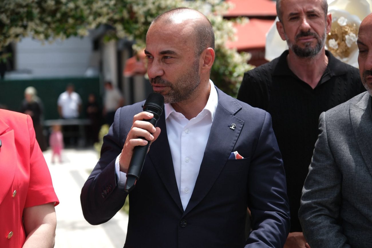 GÜÇLÜ:“YALOVA’NIN HER NOKTASINA EŞİT HİZMET GÖTÜRMEYE DEVAM EDECEĞİZ” 5 GÜÇLÜ:“YALOVA’NIN HER NOKTASINA EŞİT HİZMET GÖTÜRMEYE DEVAM EDECEĞİZ”