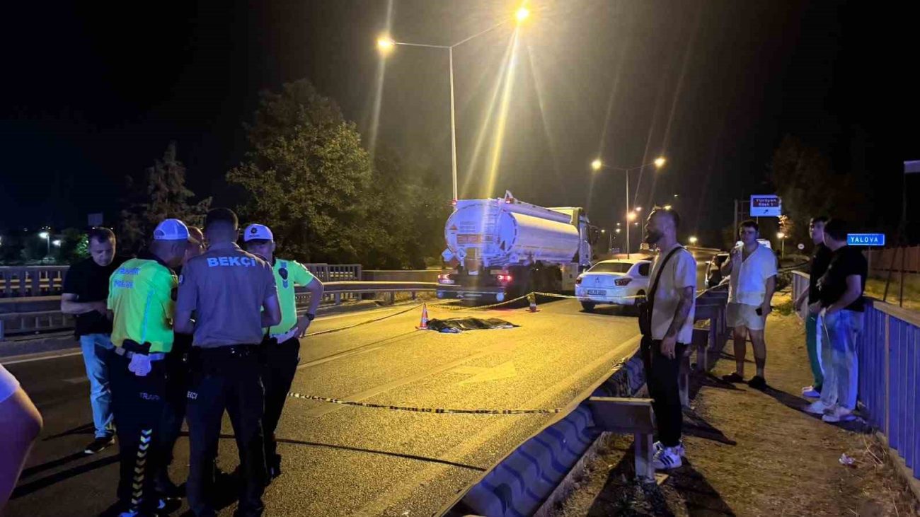 YALOVA'DA YOLUN KARŞISINA GEÇMEYE ÇALIŞAN 41 YAŞINDAKİ YAYA HAYATINI KAYBETTİ!